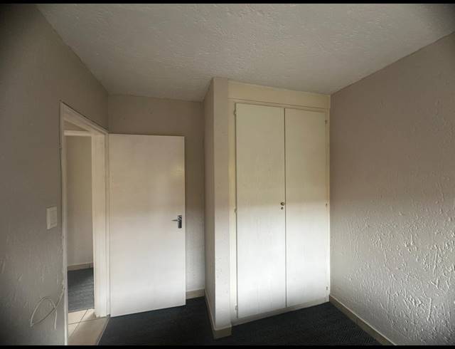 2 BEDROOM APARTMENT TO LET IN KENLEAF